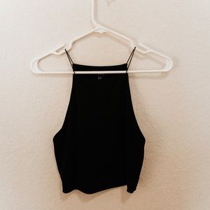 3/20!! simple black crop